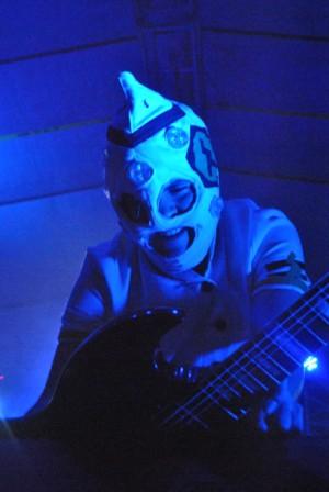 Que Onda Banda:
Como ustedes saben, el que prometía ser EL BUEN FIN en cuanto al rock en Tabasco terminó por ser una auténtica decepción, ojo, no  di...